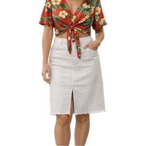 NSF White Denim Skirt Front Slit Size 26 Distressed Knee-Length
II